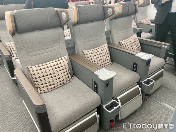 ▲長榮航空第4代豪華經濟艙。（圖／記者廖婕妤攝）