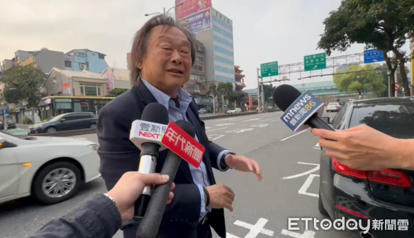 ▲▼             民進黨籍立委王世堅發生車禍。（圖／記者黃彥傑翻攝）