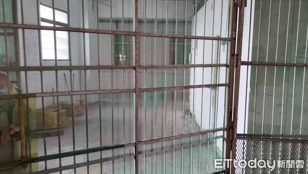 ▲▼龍發堂內部。（圖／記者許宥孺翻攝）