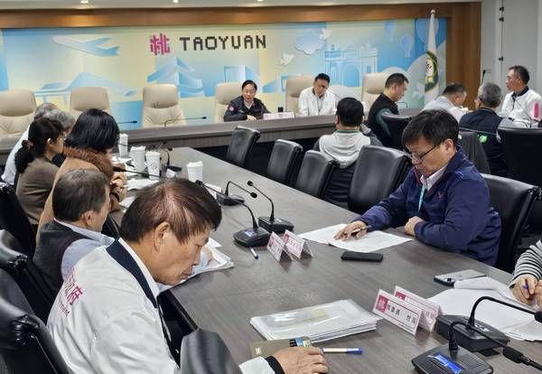 ▲桃園市政府召開火災預防推動小組會議暨成立「危險化學品管理及災害應變會報」。（圖／市府提供）