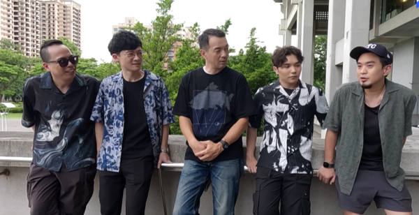 ▲▼「全聯先生」邱彥翔（右）在螢光幕前神隱2年多，近日接下節目《海味61號》第二季主持棒 。（圖／公視台語台提供）
