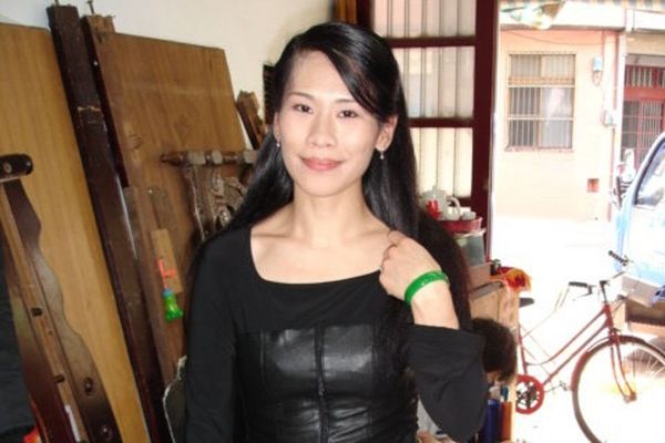 【女王碰毒一路騙】八點檔女星販毒詐財遭判14年　假釋出獄又率黑衣人討債