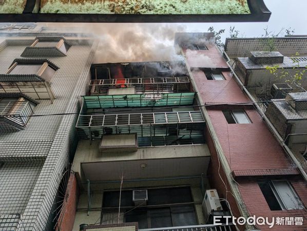 ▲▼       基隆民宅火警      。（圖／記者郭世賢翻攝）