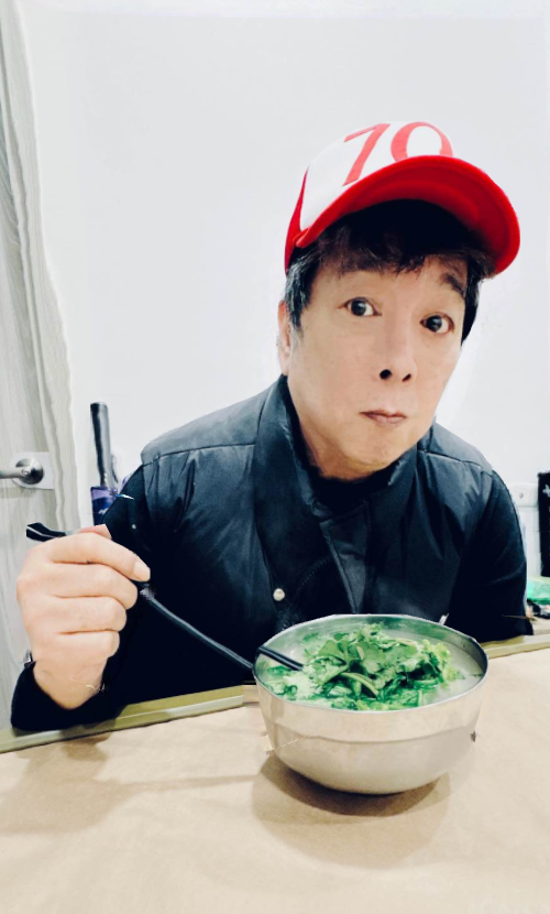 ▲曹西平感嘆許多身邊的藝人逐漸消失，晚年生活淒涼。（圖／翻攝自Facebook／曹西平直播同樂會）