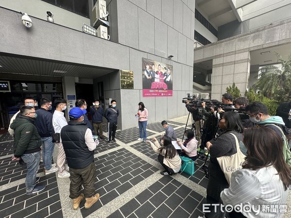 ▲學長指示改罰單！基層警過年前丟工作...被扣「貪污帽子」一度哽咽。（圖／記者許權毅攝）