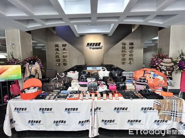 ▲▼            一名印尼籍人妻經營網拍直播，販賣精品A貨，4年海削超過3千萬 。（圖／記者游瓊華翻攝，下同）