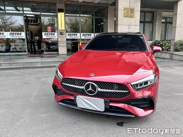 ▲▼            一名印尼籍人妻經營網拍直播，販賣精品A貨，4年海削超過3千萬 。（圖／記者游瓊華翻攝，下同）