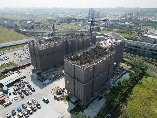 ▲大寮社會住宅興建中。（圖／翻攝自高雄市水利局）