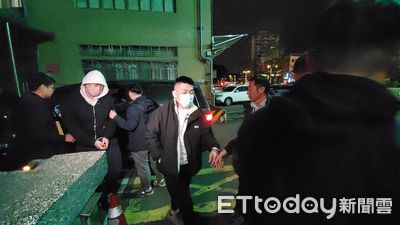 快訊／王大陸閃兵警抓12人　3役男「花錢裝病」到新北地檢署