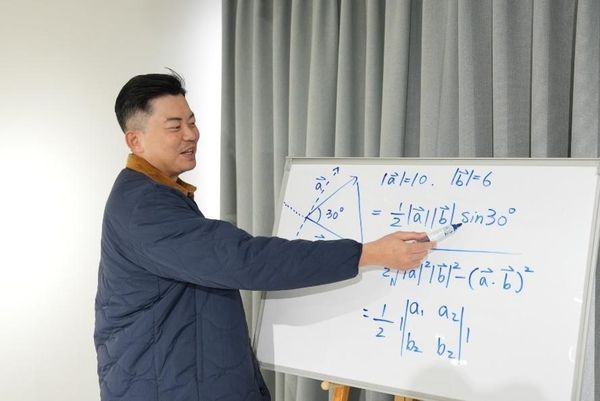 做近視雷射？不如找到適合自己的視力矯正方法（圖／Dr.131醫生醫醫療網）