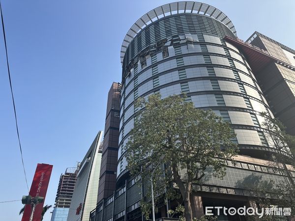 ▲▼新光三越,氣爆。（圖／記者許權毅攝）