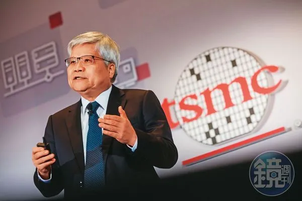 台積電董事長魏哲家表示不考慮收購英特爾晶圓廠。