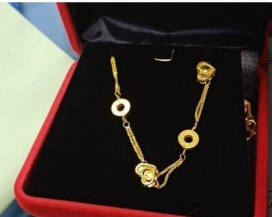 ▲彰化吳里長在臉書po網送妻金鍊。（圖／記者唐詠絮翻攝）