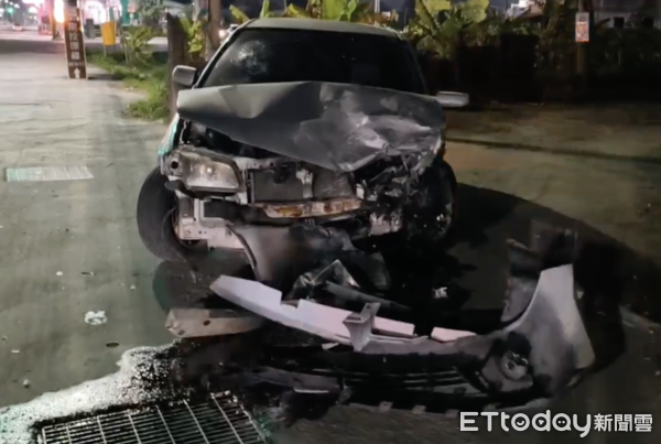 ▲▼雲林深夜逆向車禍奪命！　47歲駕駛猛撞對車送醫不治             。（圖／記者游瓊華翻攝）