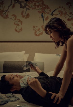 ▲《死了一個娛樂女記者之後》小薰、薛仕凌在劇中有激情戲。（圖／鏡文學提供）