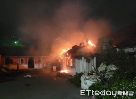 ▲彰化1名啃老男吸毒缺錢與老父發生爭吵縱火燒了三合院。（圖／記者唐詠絮翻攝）