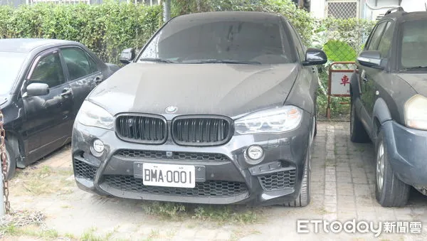 ▲屏東執行分署2月26日上午拍賣BMW X6轎車。（圖／屏東執行分署提供）