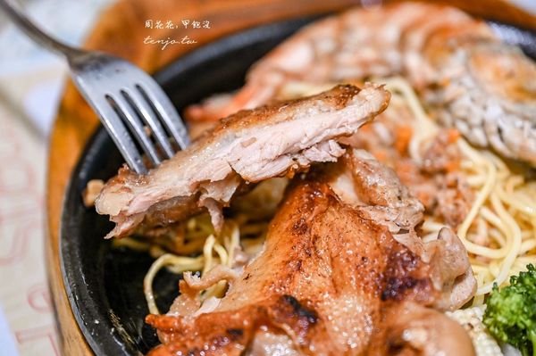 ▲▼夯尼夯牛排 中壢店。（圖／部落客周花花授權提供）