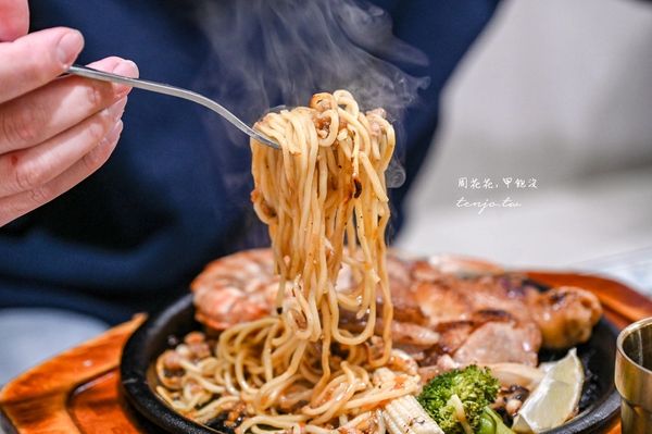 ▲▼夯尼夯牛排 中壢店。（圖／部落客周花花授權提供）