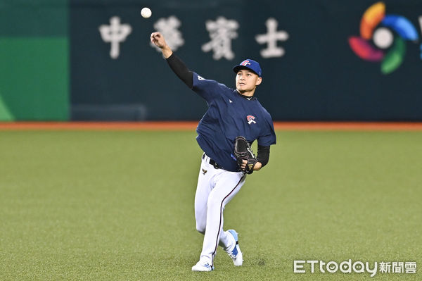 ▲▼經典賽資格賽練球日，徐若熙。（圖／記者李毓康攝）