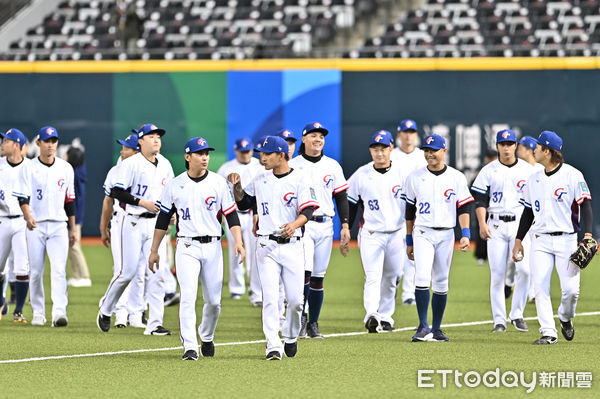 ▲▼經典賽資格賽練球日，中華隊。（圖／記者李毓康攝）