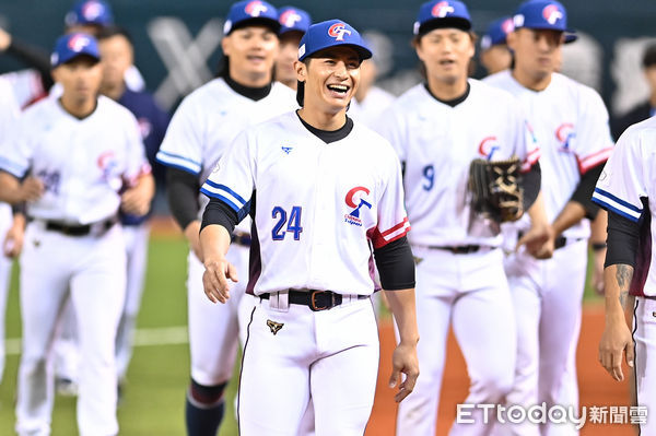 ▲▼經典賽資格賽練球日，陳傑憲。（圖／記者李毓康攝）