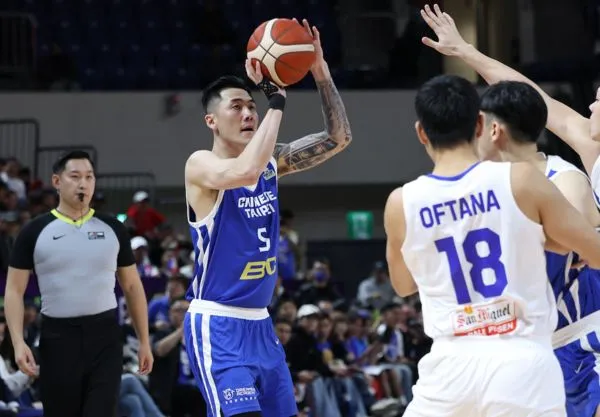 ▲中華男籃林庭謙、劉錚、阿巴西。（圖／籃協提供） 