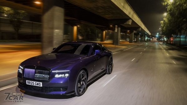 品牌史上最強悍電動車　Rolls-Royce 推出 Black Badge Spectre