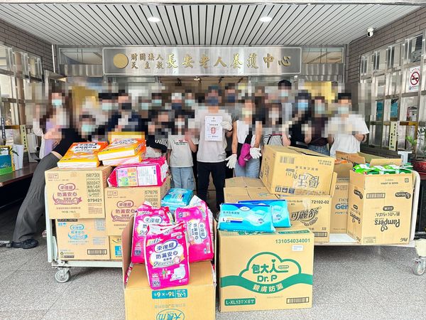 ▲▼             《隱餐飲集團》老闆鄭淳駿涉嫌與詐欺前科犯哄騙傳產老闆投資逾45億元，目前羈押禁見中。（圖／翻攝自臉書）