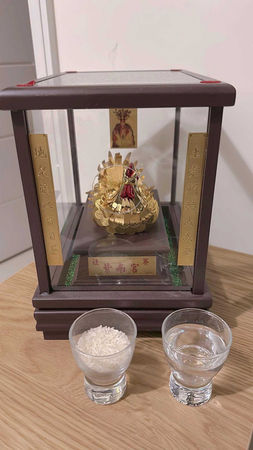 星收藏／Teddy爆從小體質敏感　泰國遇紅衣女靠它保命