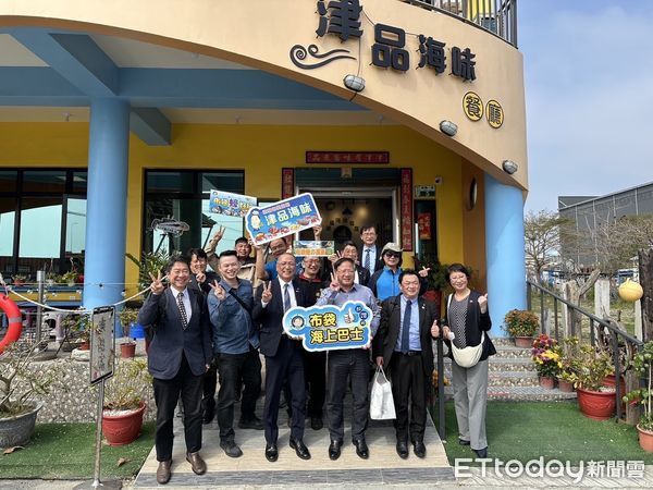 ▲雲嘉南管理處於2月19日與日本鹿兒島縣出水市完成生態旅遊、觀光活動、產業促進合作備忘錄的簽署，出水市代表團參訪，深入了解雲嘉南濱海生態及產業資源。（圖／記者林東良翻攝，下同）