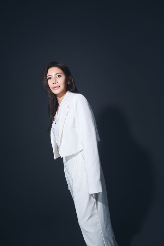 ▲▼艾怡良〈給她的話〉。（圖／環球提供）