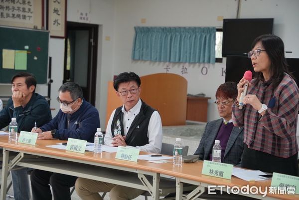 ▲0121地震衝擊地方觀光產業，郭國文辦座談會，促成災後振興方案。（圖／記者林東良翻攝，下同）