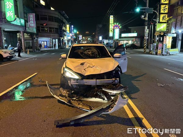 ▲▼      苗栗恐怖車禍      。（圖／記者楊永盛翻攝）