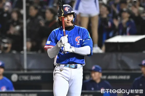 ▲▼2026年第6屆WBC世界棒球經典賽資格賽WBCQ，張育成。（圖／記者李毓康攝）