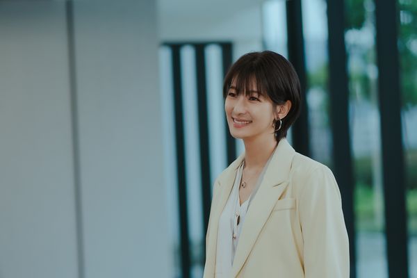 ▲《祕書俱樂部》賴雅妍飾演的Cindy愛情抉擇成謎。（圖／TVBS提供）