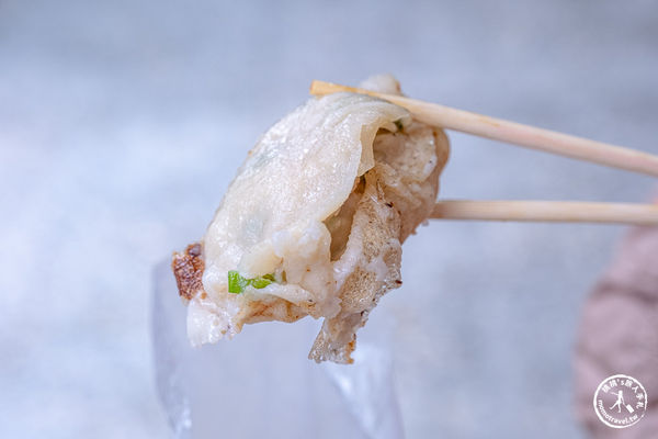 ▲▼城隍煎餃-70年老字號城隍早餐回來了。（圖／部落客桃桃授權提供）