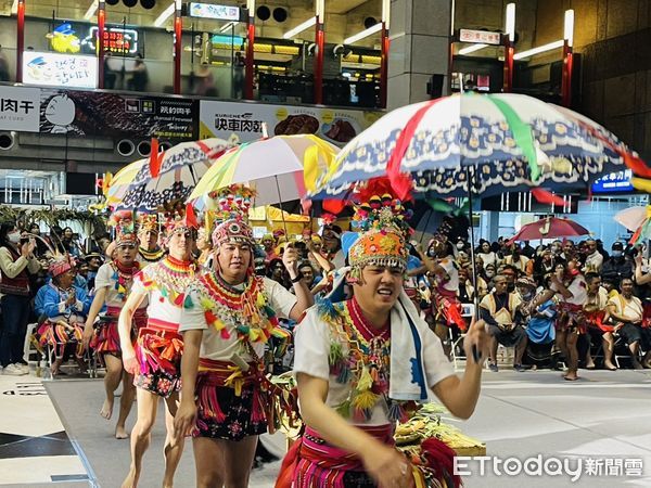 ▲台東「歲時祭儀 報訊記者會」北車登場。（圖／記者楊漢聲翻攝）