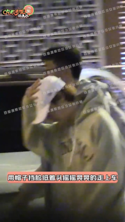 ▲▼鹿晗與鄧超聚餐洩情緒不佳。（圖／翻攝自微博／吃瓜少女張小寒）