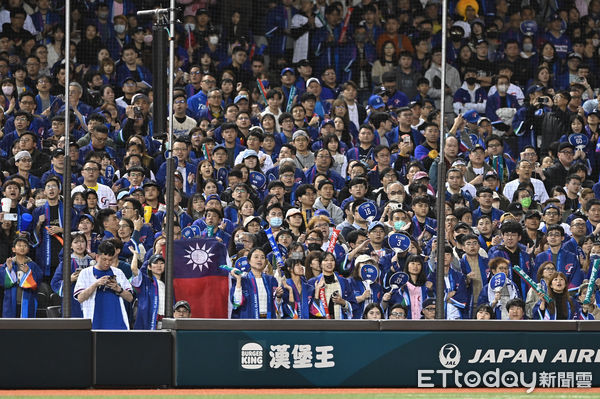 ▲▼2026年第6屆WBC世界棒球經典賽資格賽WBCQ，台北大巨蛋連日來吸引超過三萬名球迷進場觀戰。（圖／記者李毓康攝）