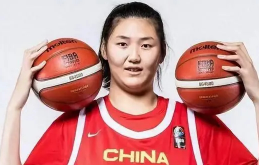 ▲▼陸17歲226cm女籃新星。（圖／翻攝自微博）
