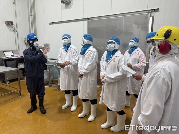 ▲台南市消防局第三救災救護大隊，選定學甲消防分隊轄內「碁富食品有限公司台南場」實施踏勘及廠商自衛消防編組。（圖／記者林東良翻攝，下同）