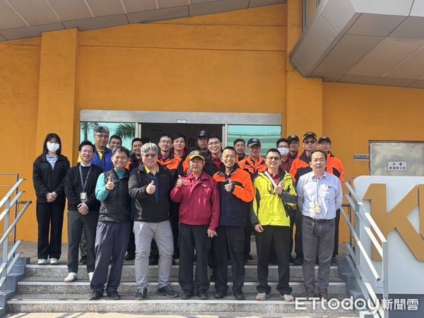 ▲台南市消防局第三救災救護大隊，選定學甲消防分隊轄內「碁富食品有限公司台南場」實施踏勘及廠商自衛消防編組。（圖／記者林東良翻攝，下同）