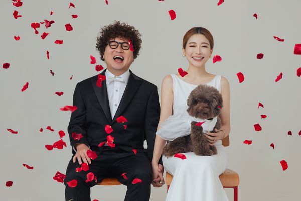 ▲▼納豆、依依婚紗照曝光。（圖／經紀公司提供）