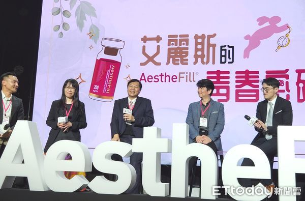 ▲台南藝群醫美集團董事長王正坤醫師，受邀提供安全注射方法避免皮膚硬塊結節。（圖／記者林東良翻攝，下同）