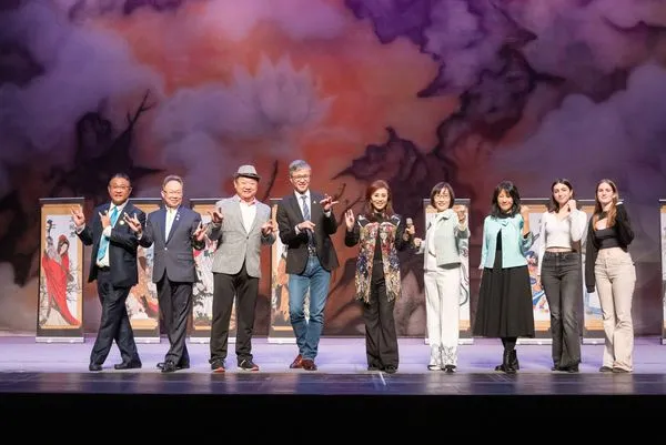 ▲扶輪的公益精神與明華園的藝術熱忱相結合，讓現場觀眾對台灣文化產生更深的認同與熱愛。（圖／地區藝文推廣主委黃畹庭創社長提供）