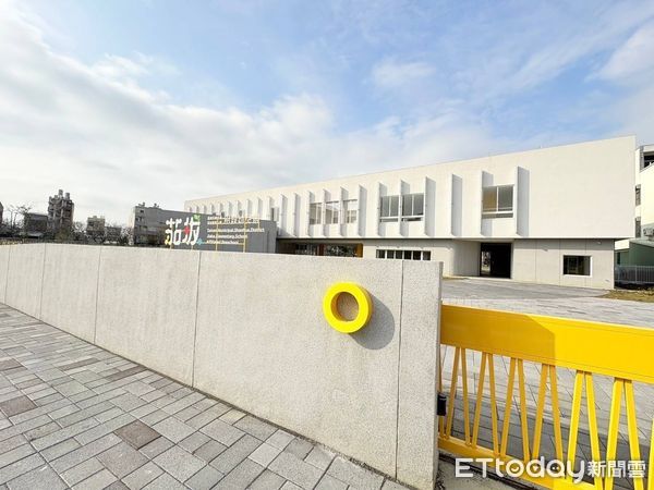 ▲台南市教育局提醒，今年新生入園登記作業將於3月4日辦理，各校簡章已公告於台南市公共化幼兒園招生資訊網，請家長踴躍報名。（圖／記者林東良翻攝，下同）