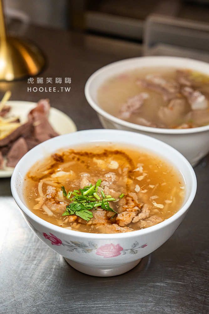 ▲▼旗山老街39年老店!加特製油蔥酥的豬舌冬粉,必吃半熟爆漿月見肉燥飯。（圖／部落客虎麗授權提供）