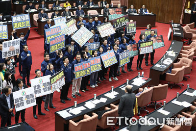 藍營稱因應關稅衝突應普發現金 她揭時序打臉:完全兜不起來
