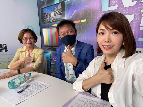 ▲▼民眾黨立委、東吳大學政治學系副教授劉書彬（左一）。（圖／翻攝自Facebook／陳智菡）